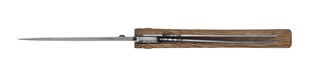 Couteau pliant Le Paysan – lame Carbonox ultra-tranchante 90mm – manche bois chêne vert – fabriqué en France - vue dessous.