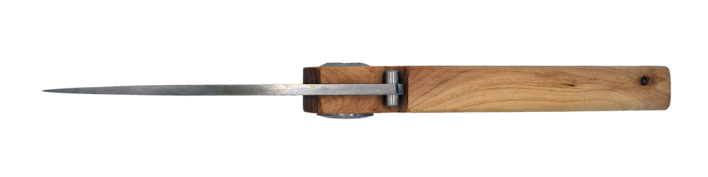 Couteau pliant Vercingétorix – lame Carbonox ultra-tranchante 90mm – manche bois genévrier – fabriqué en France - vue dessus.